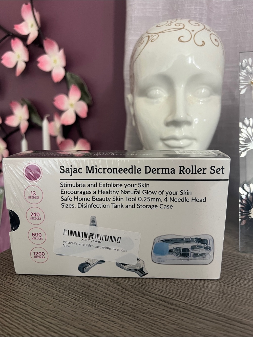 Saja Microneedle Derma Roller Set - White and Blue Accents